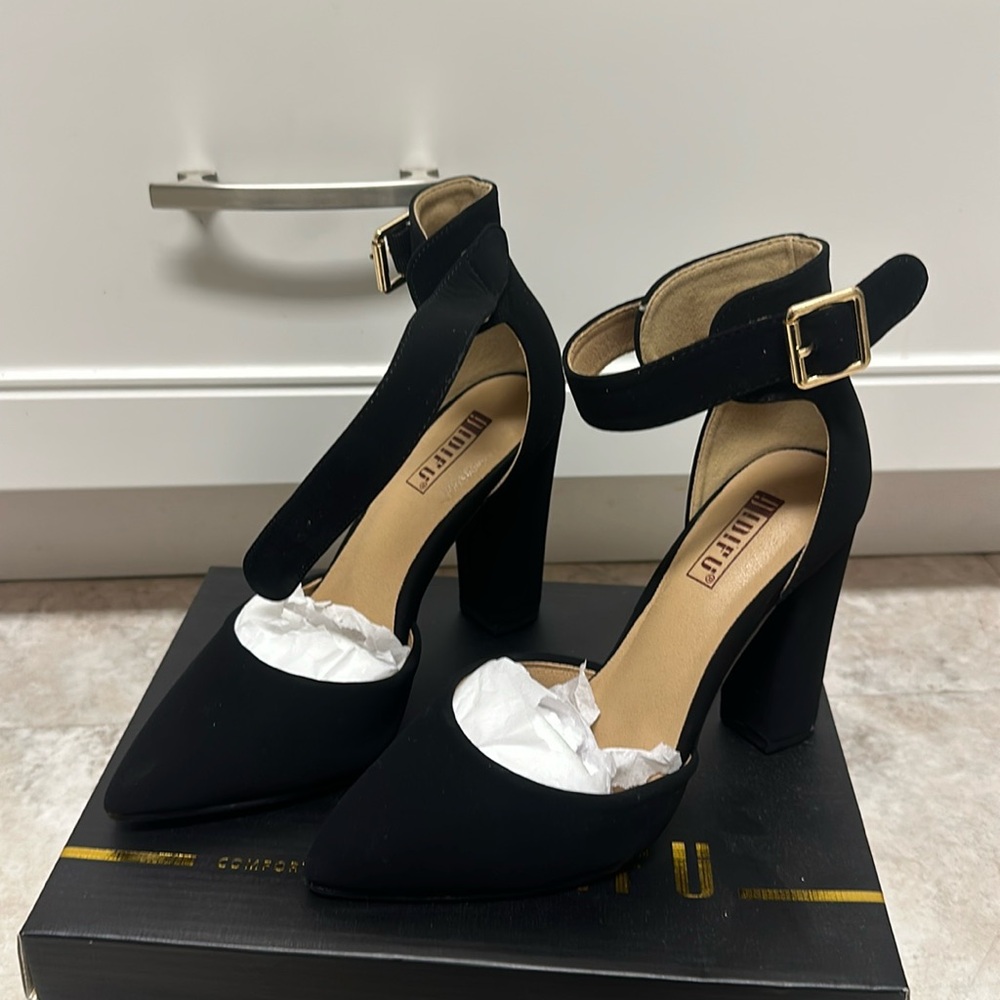 Suede pointed toe heels